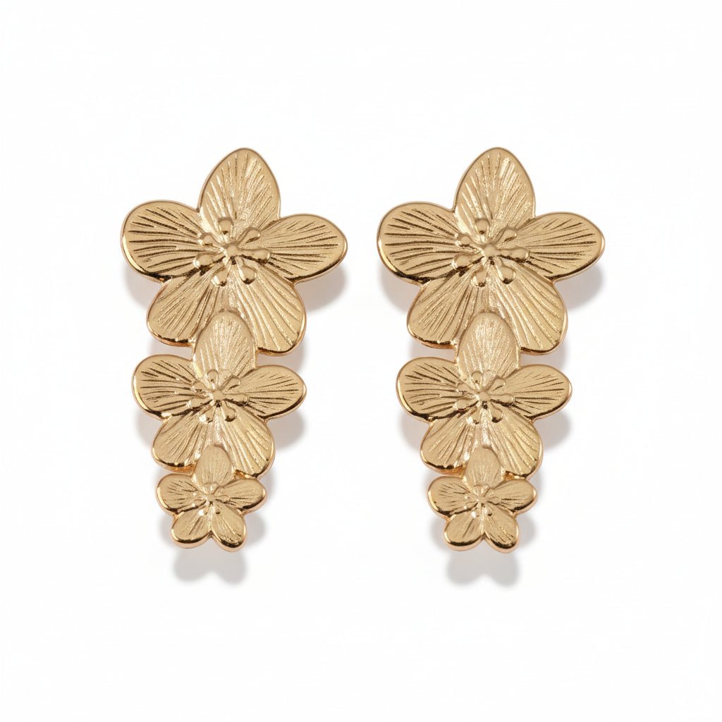 Goudkleurige Bloemen Oorstekers 42x22mm - Statement