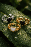 Verstelbare RVS Ring met Zwart Emaille Hartje - Zilverkleur (8 mm) -