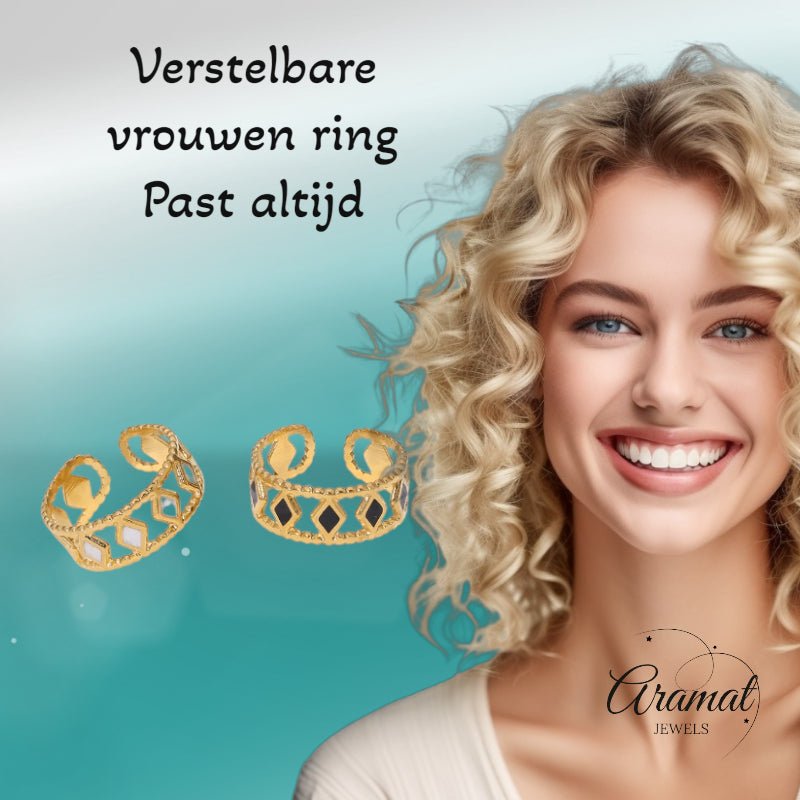 Verstelbare RVS Ring Emaille Ruitjes - Goud met Wit of Zwart - Zwart -