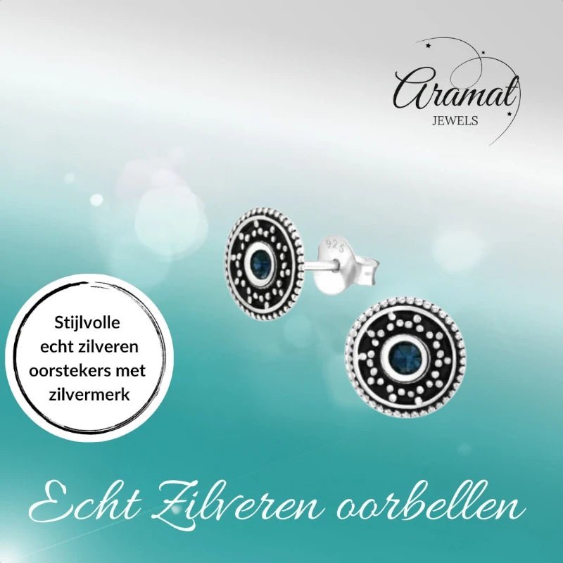 Oorstekers &acirc;&euro;&ldquo; Sterling Zilver Bali Etnisch Donker Blauw Kristal 9mm Rond Geoxideer