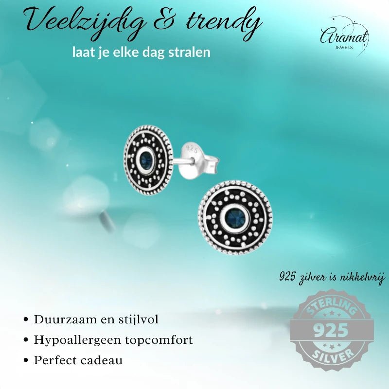 Oorstekers &acirc;&euro;&ldquo; Sterling Zilver Bali Etnisch Donker Blauw Kristal 9mm Rond Geoxideer