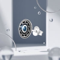Oorstekers &acirc;&euro;&ldquo; Sterling Zilver Bali Etnisch Donker Blauw Kristal 9mm Rond Geoxideer