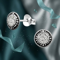 Oorstekers &acirc;&euro;&ldquo; Sterling Zilver Bali Etnisch Witte Glitter 7mm Rond Geoxideerd -