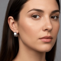 Kleine RVS Oorringen met Zirkonia Accent Zilverkleur 13mm -