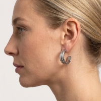 Oorbellen &acirc;&euro;&ldquo; 23mm Half-Hoop 2 Strepen RVS Zilverkleur Dames -