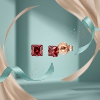 Oorbellen &acirc;&euro;&ldquo; RVS Ros&Atilde;&copy;goudkleur met Rode Vierkante Zirkonia (4mm) -