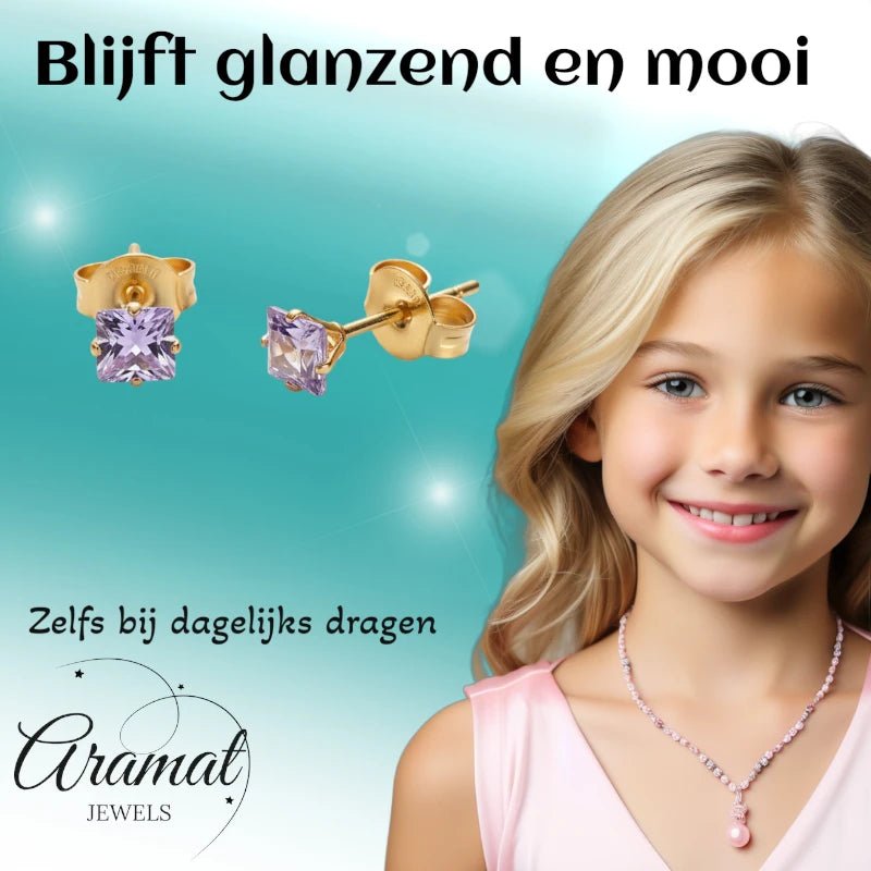 Oorbellen &acirc;&euro;&ldquo; RVS Goudkleur met Lila Vierkante Zirkonia (5mm) -