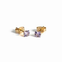 Oorbellen &acirc;&euro;&ldquo; RVS Goudkleur met Lila Vierkante Zirkonia (4mm) -