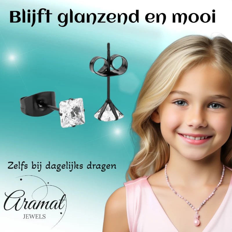 Oorbellen &acirc;&euro;&ldquo; RVS Zwartkleur met Vierkante Zirkonia (4mm) -