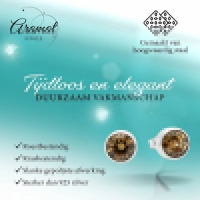 Oorstekers &acirc;&euro;&ldquo; Staal Kristal Bruin Zilverkleur (8mm) -