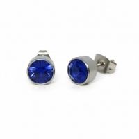 Oorstekers &acirc;&euro;&ldquo; Staal Kristal Donker Blauw Zilverkleur (7mm) -