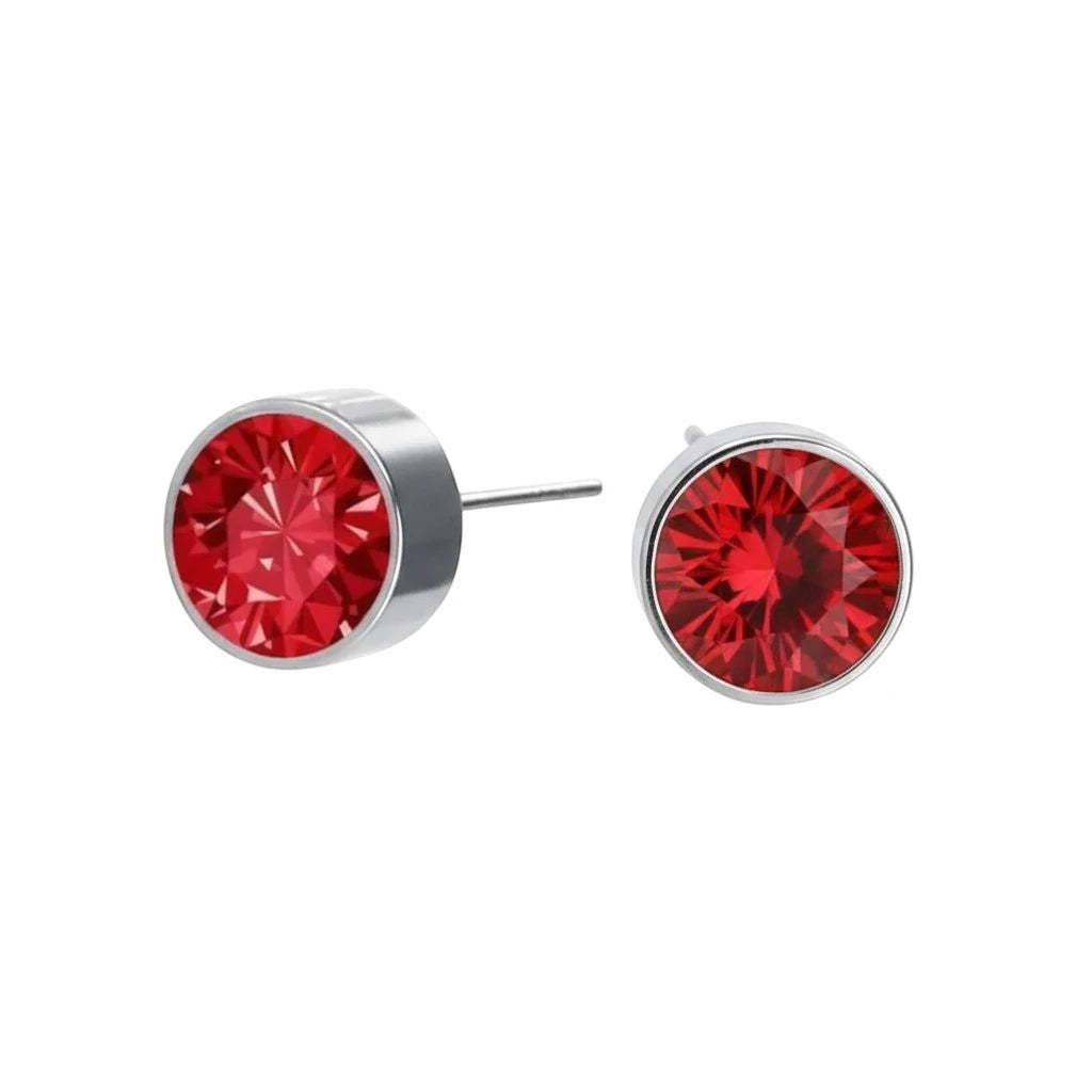 Oorstekers &acirc;&euro;&ldquo; Staal Kristal Rood Zilverkleur (6mm) -