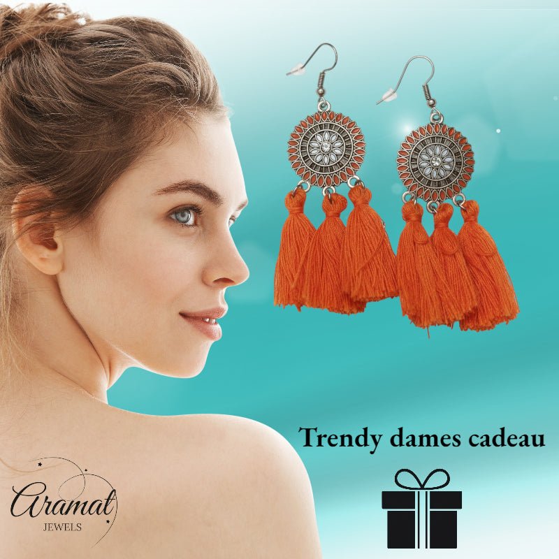 Zomerse Boho Oorhangers Kwastjes Oranje 75mm -