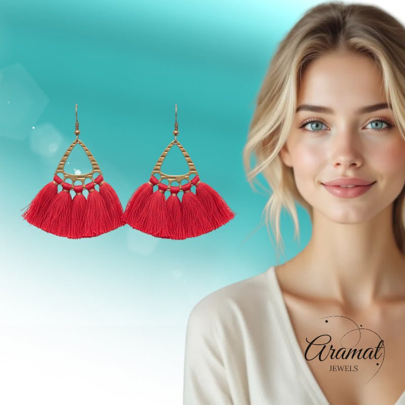 Boho Oorhangers met Kwastjes &acirc;&euro;&ldquo; Rood 55x30mm -