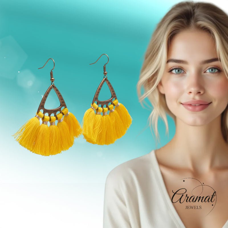 Boho Oorhangers met Kwastjes Geel 55x30mm -