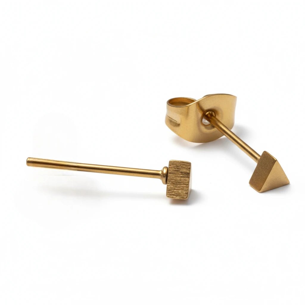 Stalen Oorbellen Driehoek Goudkleur &ndash; 3mm