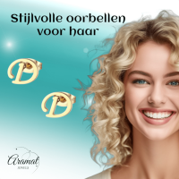Goudkleurige RVS oorstekers Letter D -