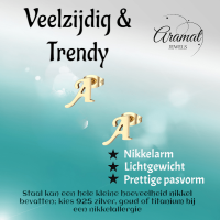 Goudkleurige RVS Letter A oorstekers 10mm -