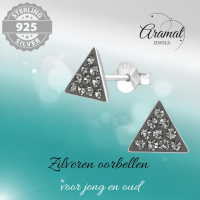 Zilveren Kristallen Oorbellen driehoek Black Diamond -