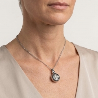 Keltische ronde ashanger staal triquetra zwart - Heren