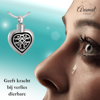 Sierlijk Keltisch as-hartje staal met zwart emaille - Heren