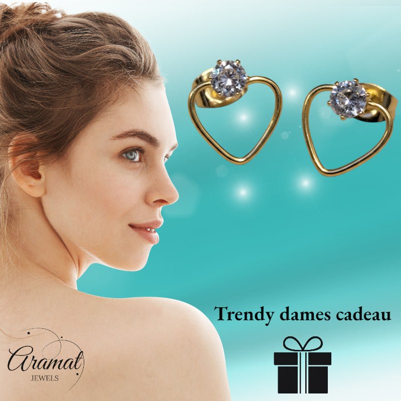 Stalen Hart Oorbellen Goudkleur 10mm Zirkonia Open -