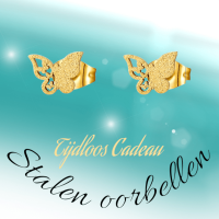 Matte vlinder oorbellen goudkleurig RVS 8mm -