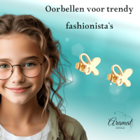Goudkleurige vlinder oorstekers 9x8 mm -