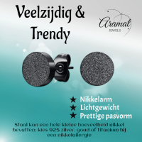 Zwarte Stalen Oorstekers Mat 8mm -