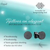 Zwarte RVS Oorstekers Mat 7mm Sandblasted -