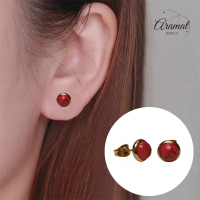 Goudkleurige oorbellen met rode gemarmerde steen 8mm -