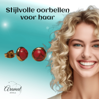 Goudkleurige oorbellen met rode gemarmerde steen 8mm -