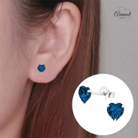 Zilveren Kristal Hartjes Oorbellen Donker Blauw -