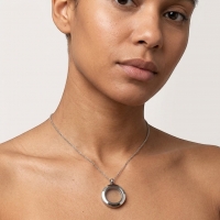 Kleine Ronde Ashanger RVS Zilverkleurig &acirc;&euro;&ldquo; 15mm Subtiel Gedenksieraad - Unisex