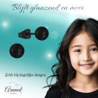 Zwarte Bolletjes Oorbellen 5mm -