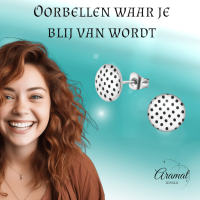 Witte stippel oorstekers met zwart &acirc;&euro;&ldquo; 10 mm -