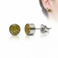 Zilverkleurige oorstekers met olijfgroen kristal &acirc;&euro;&ldquo; 6 mm -