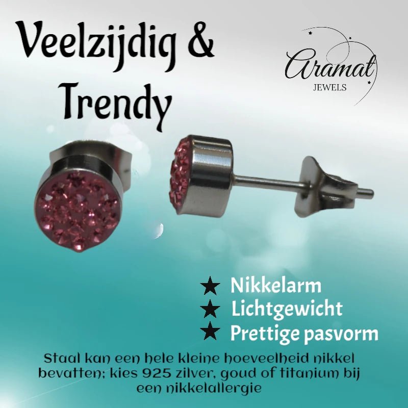 Zilverkleurige oorstekers met roze kristal &acirc;&euro;&ldquo; 6 mm -