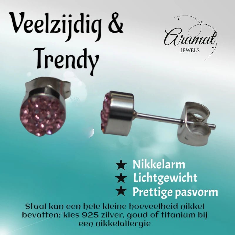 Zilverkleurige oorstekers met lichtroze kristal &acirc;&euro;&ldquo; 6 mm -