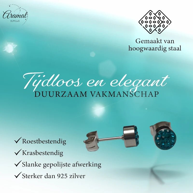 Zilverkleurige oorstekers met blauwgroen kristal &acirc;&euro;&ldquo; 6 mm -