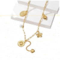 Goudkleurige damesketting met parel en bedels &acirc;&euro;&ldquo; 45+5 cm - Dames
