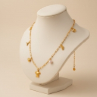 Goudkleurige damesketting met parel & zee-bedels &acirc;&euro;&ldquo; 45 cm - Dames