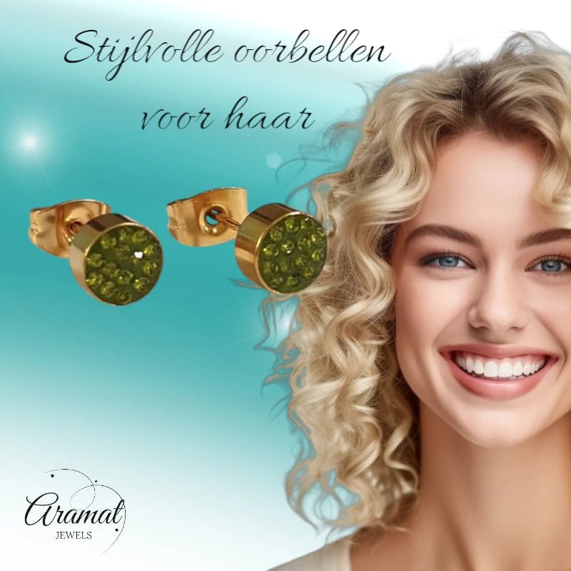 Olijfgroene kristallen oorstekers 6 mm &acirc;&euro;&ldquo; goudkleurig -