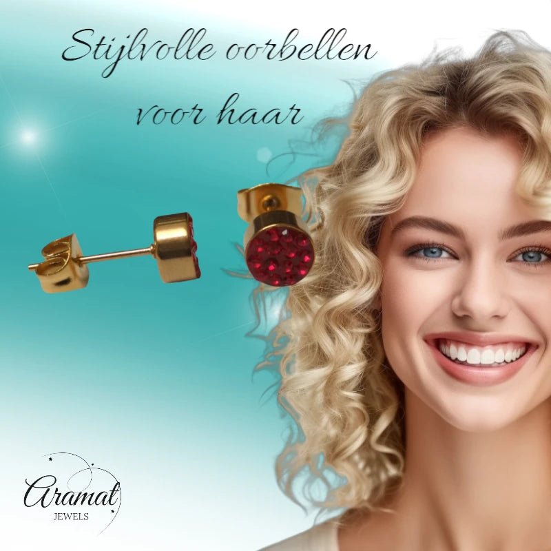 Rode kristallen oorstekers 6 mm &acirc;&euro;&ldquo; goudkleurig -