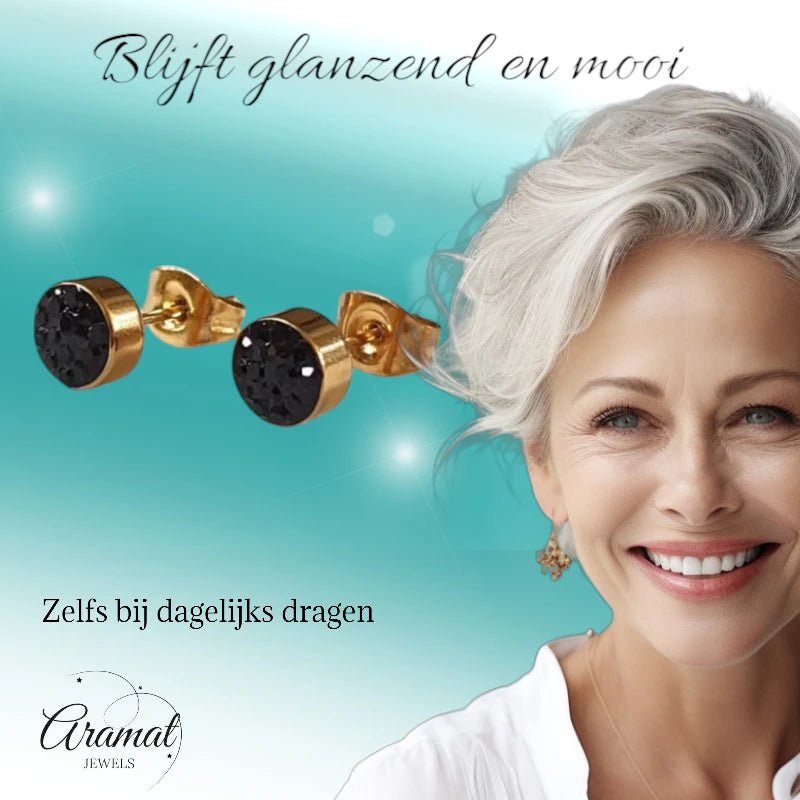 Zwarte kristallen oorstekers 6 mm &acirc;&euro;&ldquo; goudkleurig -