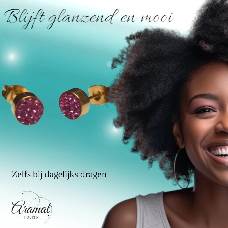 Fuchsia kristallen oorstekers 6 mm &acirc;&euro;&ldquo; goudkleurig -