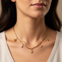 Multi Bedelketting goudkleurig &acirc;&euro;&ldquo; parel & zeethema - Dames
