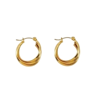 Goudkleurige triple oorringen 24x21x9mm -