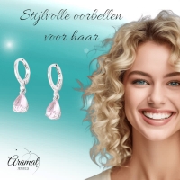 Mini Oorringetjes Meisje &acirc;&euro;&ldquo; Roze Zirkonia &acirc;&euro;&ldquo; 10mm -