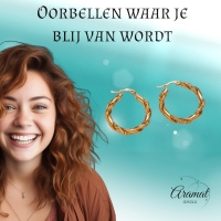 Ronde Oorringen RVS 30mm &acirc;&euro;&ldquo; Goudkleurig &acirc;&euro;&ldquo; Glad & Gedraaid M